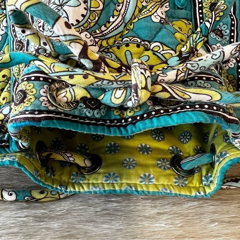 VERA BRADLEY Peacock Drawstring Bag Small Backpack Green Blue Paisley 2007 Y2K - Picture 9 of 13